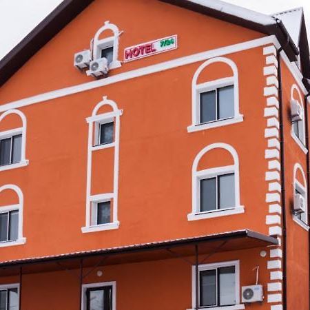 Hotel 7/24 Brovary Exteriör bild