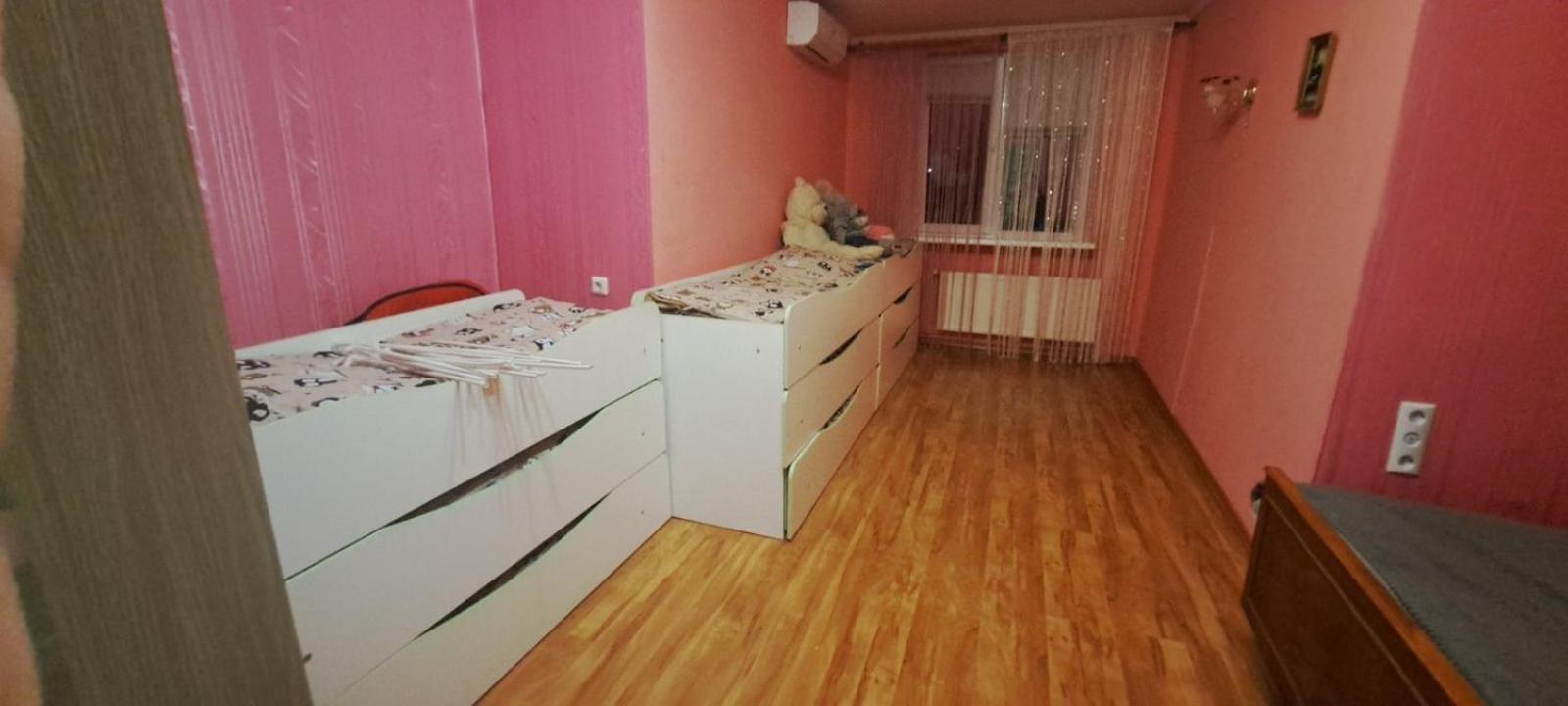 Hotel 7/24 Brovary Exteriör bild