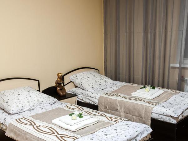 Hotel 7/24 Brovary Exteriör bild
