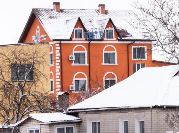 Hotel 7/24 Brovary Exteriör bild