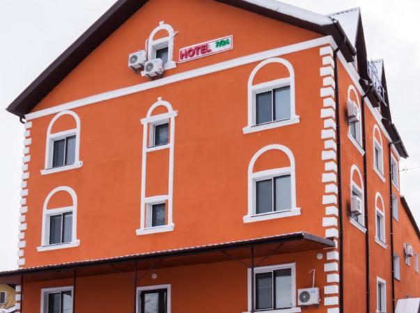 Hotel 7/24 Brovary Exteriör bild